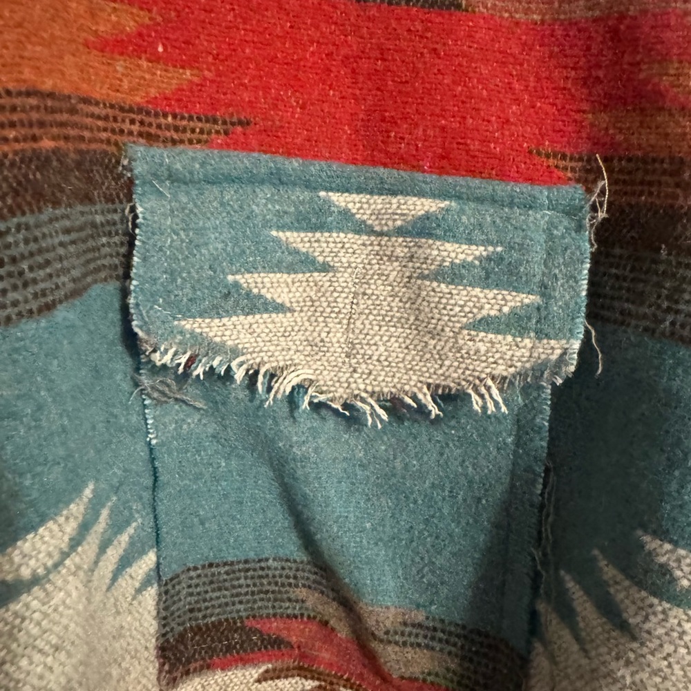 AZTEC pattern jacket - Picture 3 of 12